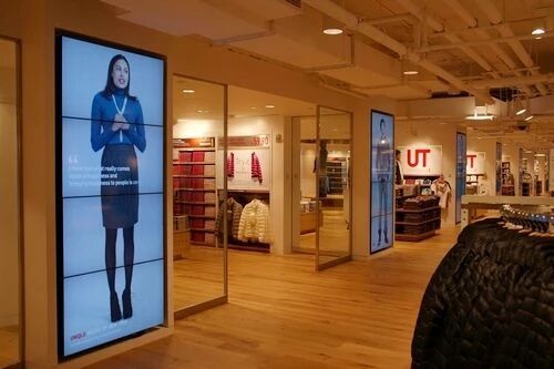 万搏体育平台X4多屏拼接数字标牌播放器