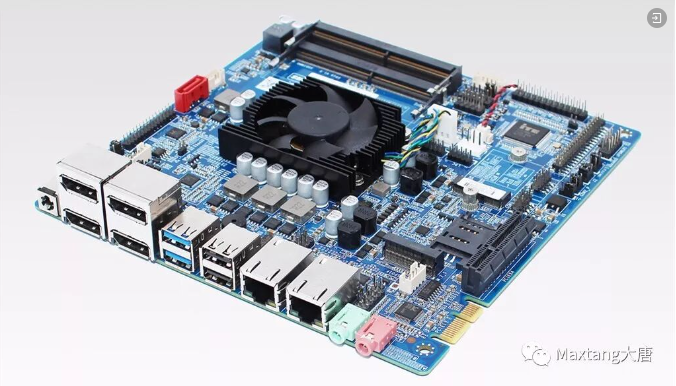 万搏体育平台首款4显示输出ITX主板重磅登场